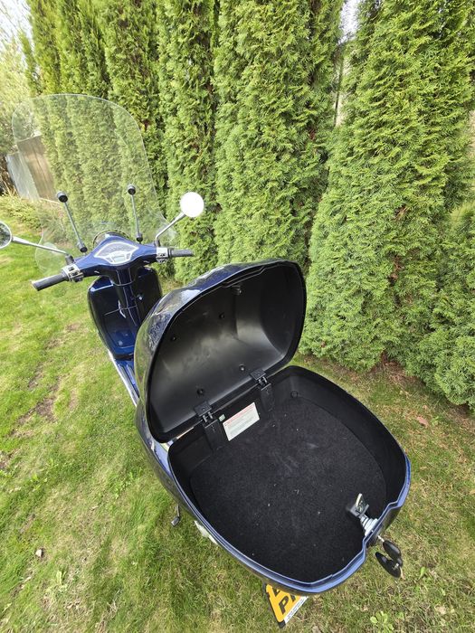 Vespa Primăvară 50
