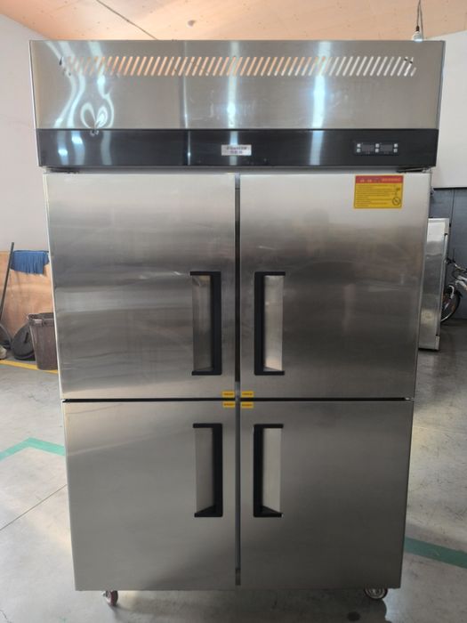 Холодильный шкаф. Холодильник шкаф Музлатгич шкаф. 2  эшикли