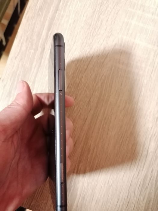 Vand iPhone 11 128gb