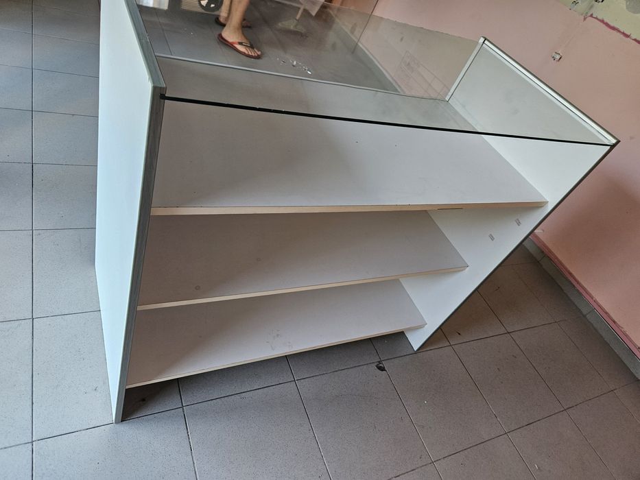 Рафт, шкаф, витрина