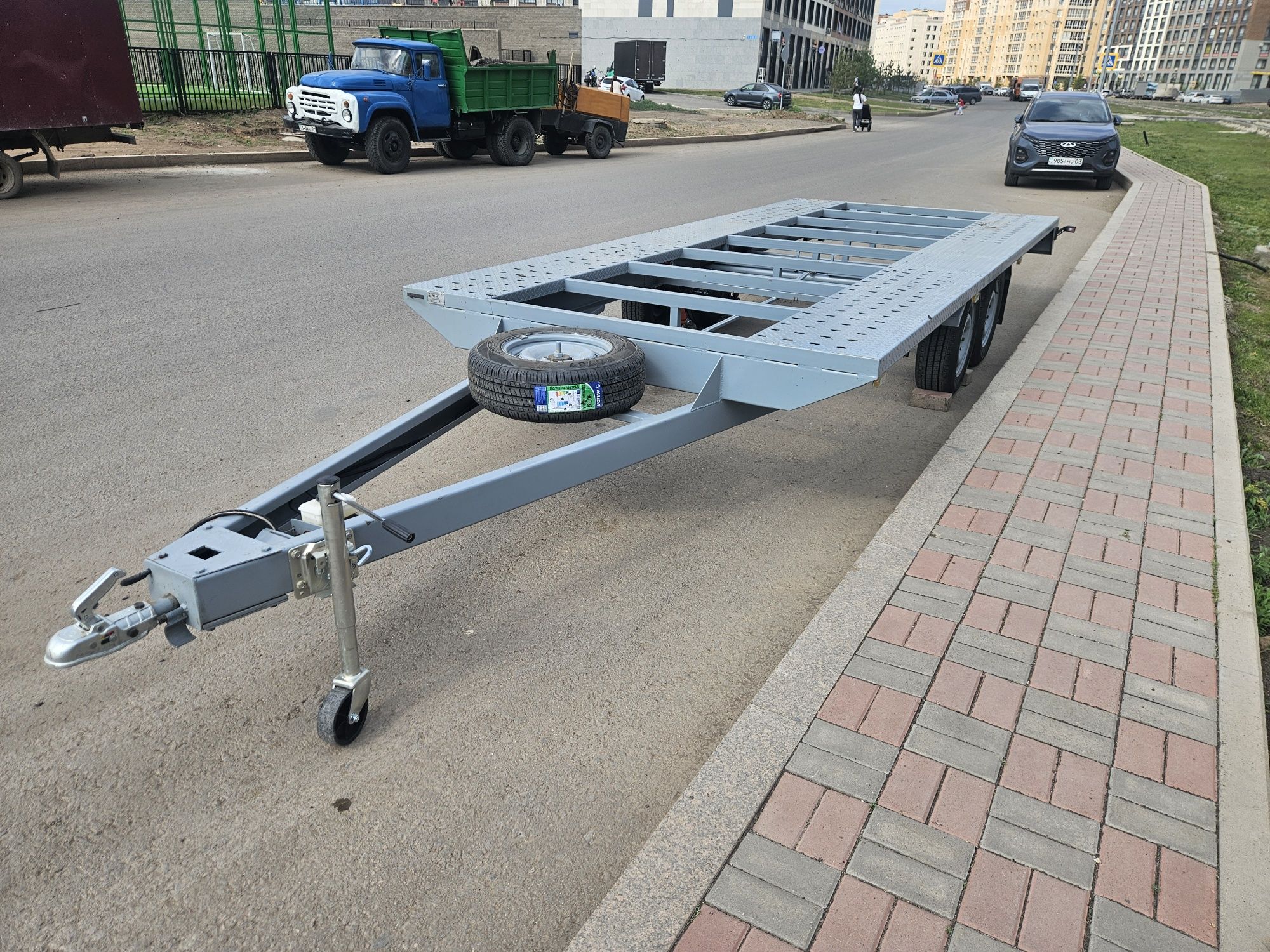 Прицеп двухосный лафет площадка