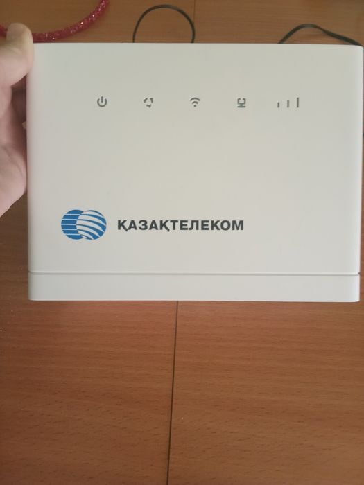 Продам роутер почти новый