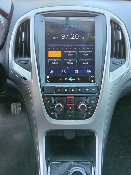 Vand Opel Astra J / 1.7 diesel / Navy XL / clima