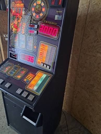 Игровой  аппарат