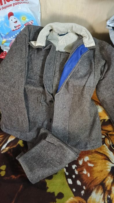 Продам суконный рабочий костюм.