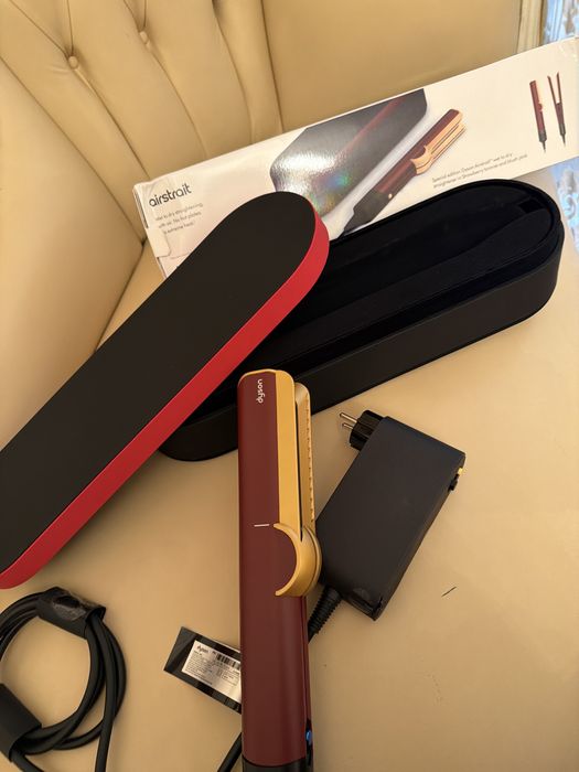 Dyson airstrait 2в1