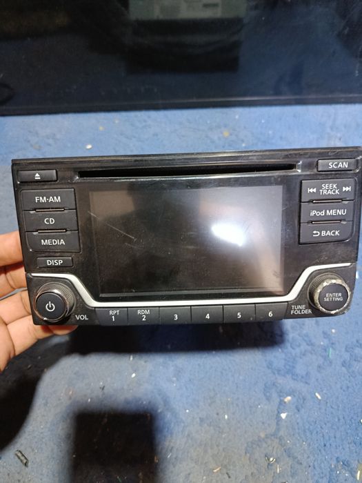 Mafon nissan sotiladi