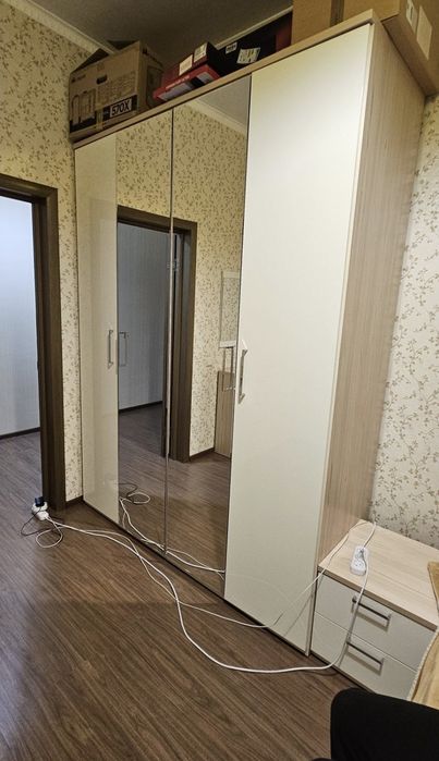 Спальный гарнитур