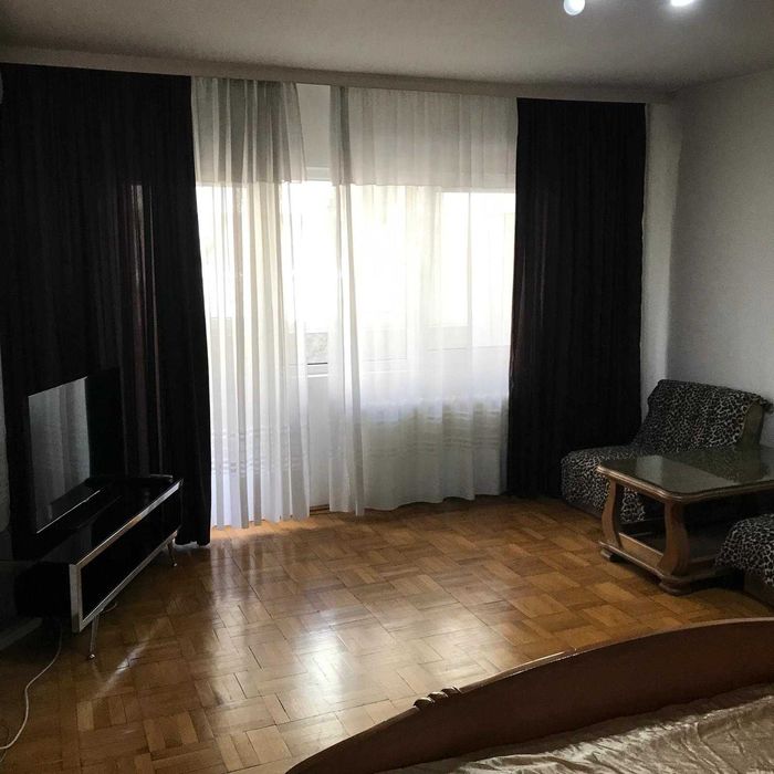 Închiriere Mini Apartament – Decebal, București
