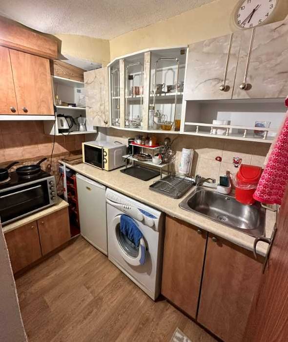 Дава се под наем Едностаен апартамент в София, Център - 60 кв.м за 357 € - Снимка #2