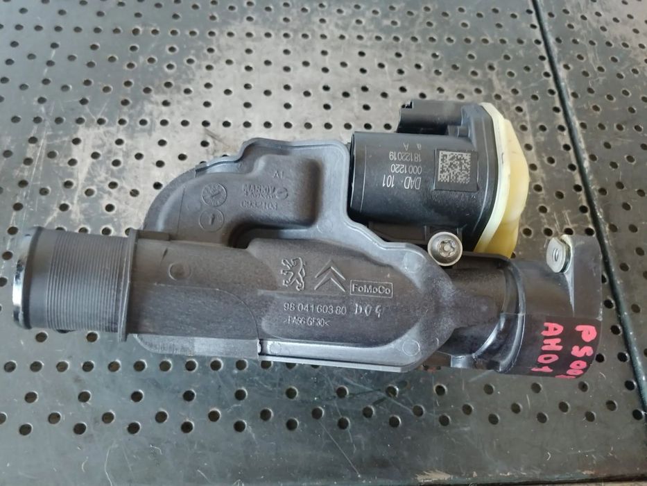 termostat auto 2.0 hdi ah01  peugeot 5008 308  citroen c5  9804160380