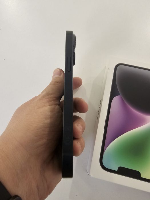 Vand Iphone 14 128 gb