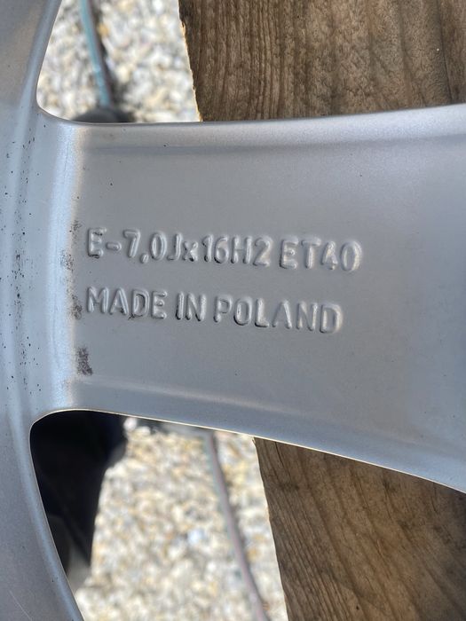 16 цола 5 х 112 мм Фолксваген Голф , VW Golf , Шкода Skoda