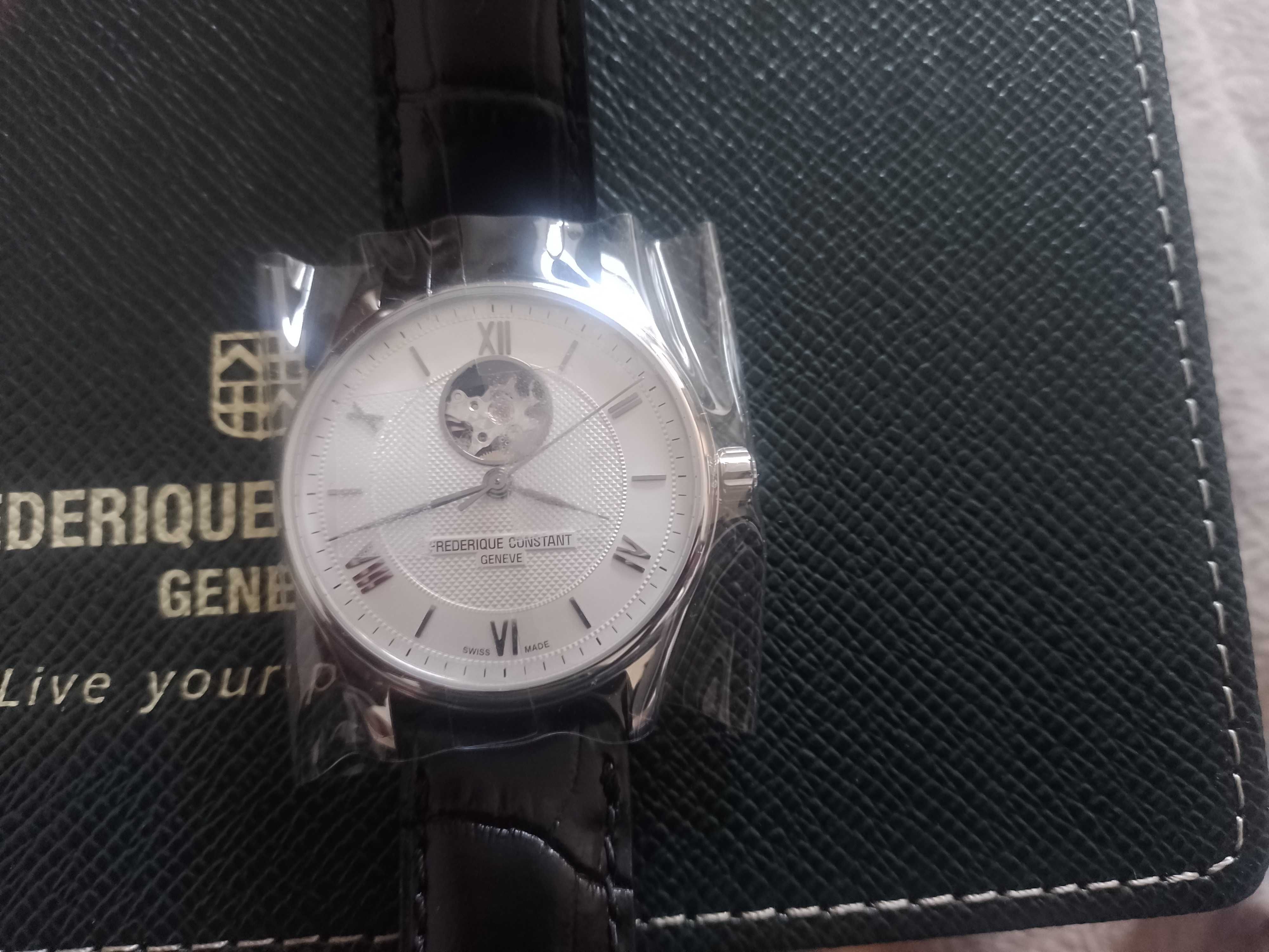 Frederique Constant Classics Heart Beat Automatic