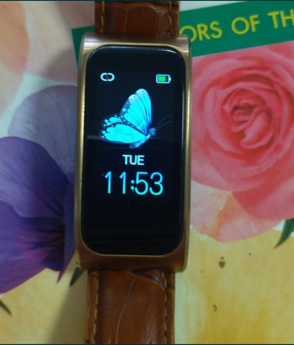 Смарт часы женские