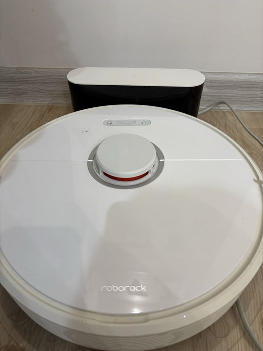 Продам робот пылесос.