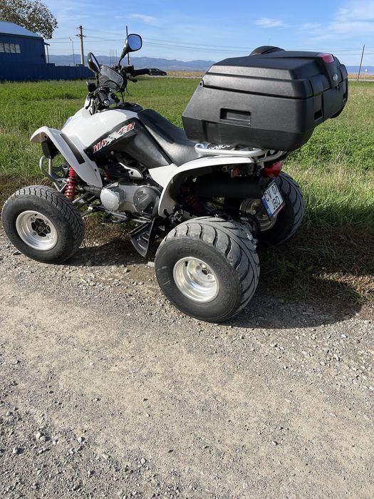 Kymco maxxer 300
