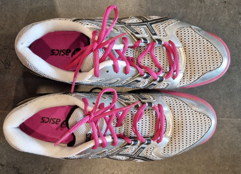 Спортни обувки Asics Gel-Rocket 6