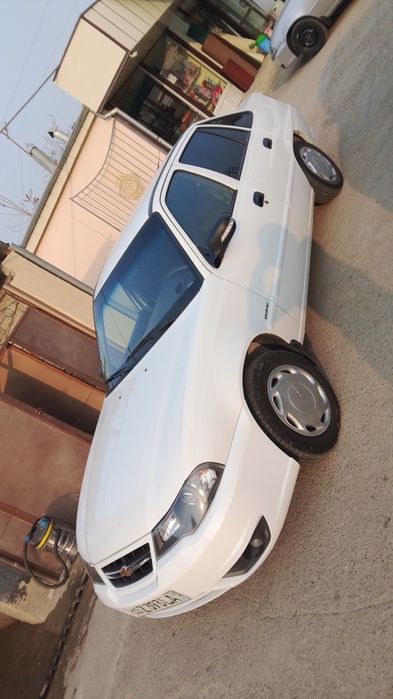 НексиЯ 2 . 1.6 мотор