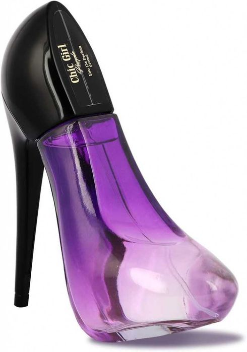 Четири разноцветни дамски парфюма