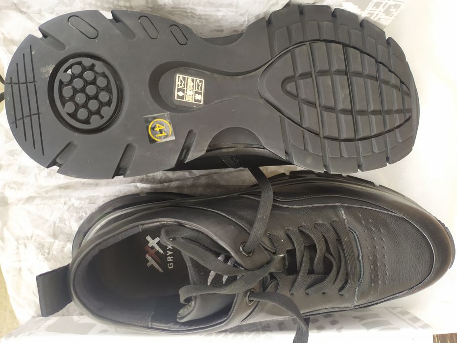 Pantofi pentru bărbați, din piele naturala, noi