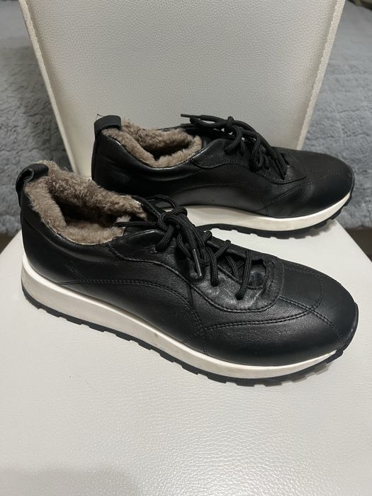 Кроссовки кожаные мех