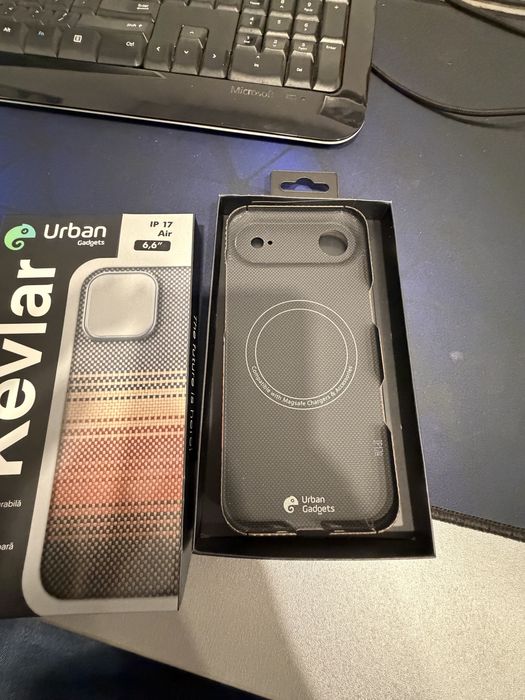 Husa Carbon Apple iPhone Air ultra slim