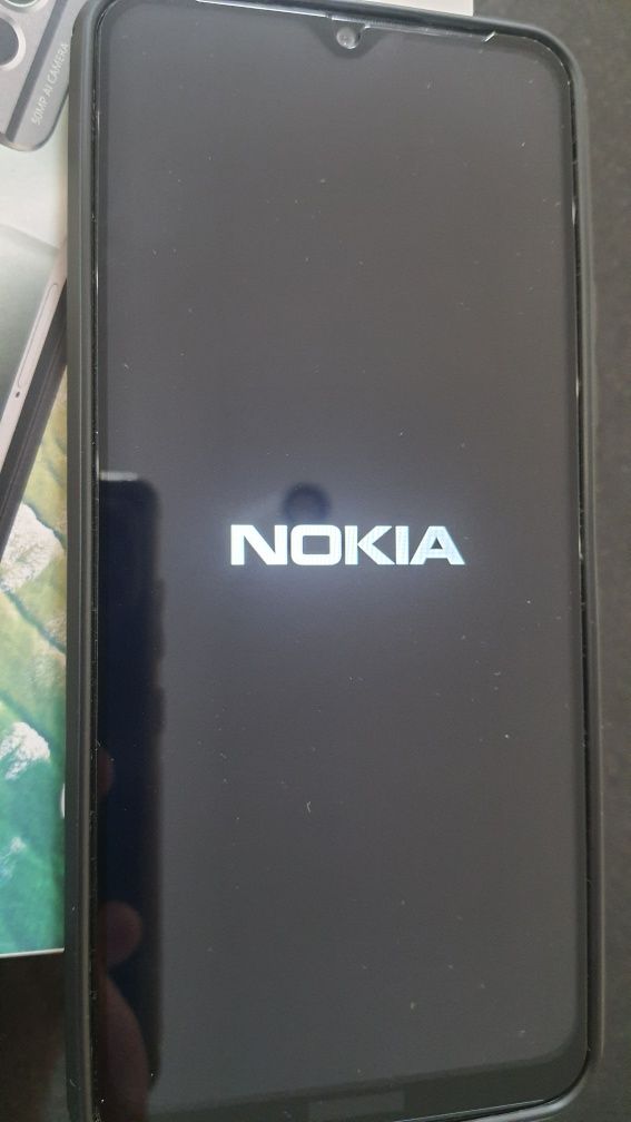 Смартфон Nokia C32