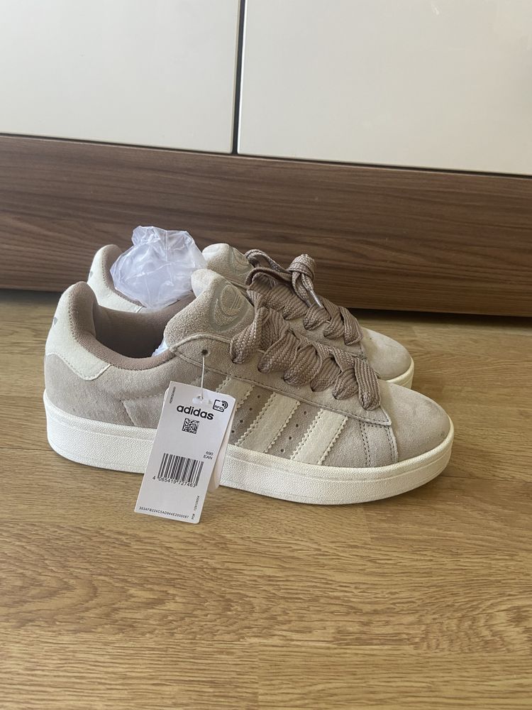 Чисто Нови Обувки Adidas