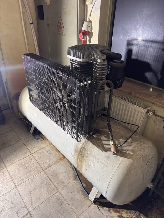 Compresor de aer 500L 380v 1130L/min