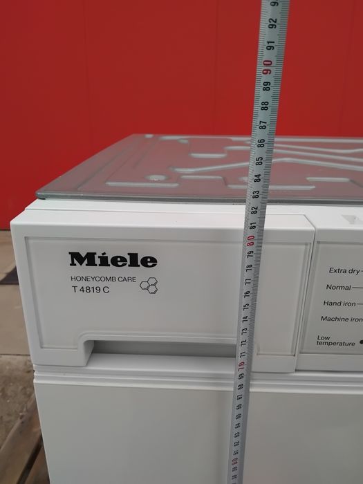 Сушилня Miele...