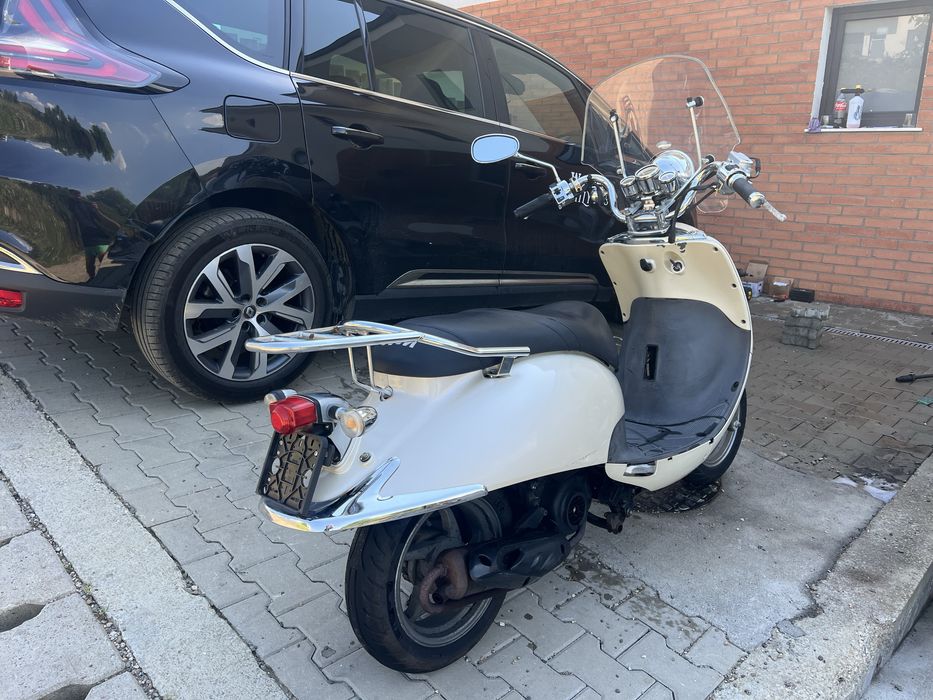 Scuter Sym Allo retro
