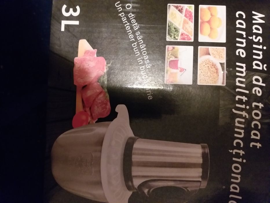 Tocator electric 1000w capacitate 3kg.