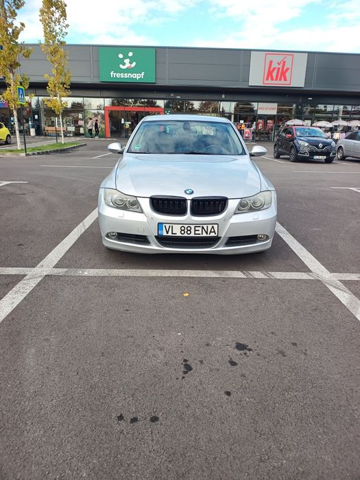 Vând BMW e90 2.0D 163cp