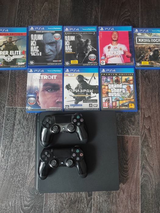 Пс 4 с играми два геймпада в рабочем состоянии
