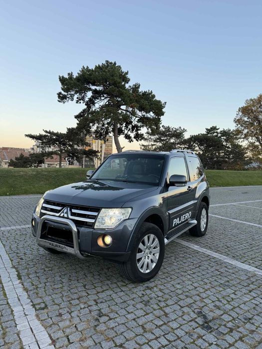 Mitsubishi Pajero import recent fara rugina absolut impecabil !!