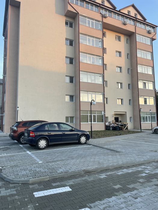 Garsoniera moderna de închiriat,bloc nou