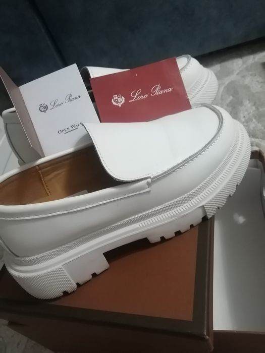 Продам лоферы женские!!!