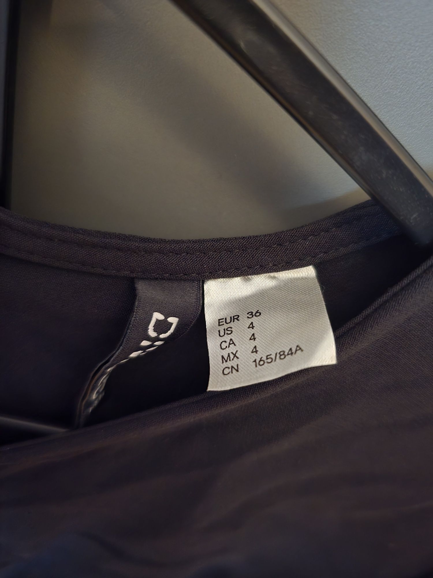 Дамски черни блузи H&M