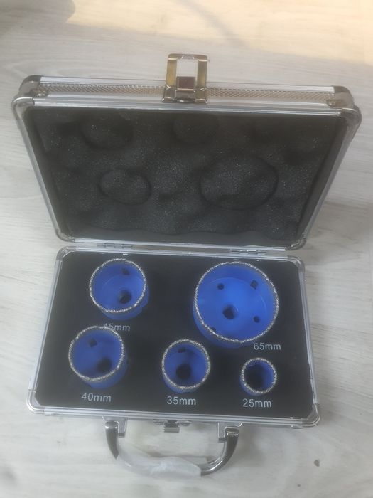 Trusă de carote diamantate, pentru gresie, faianță.