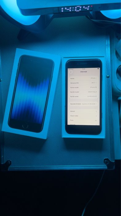 Vand iPhone SE, telefonul este nou!