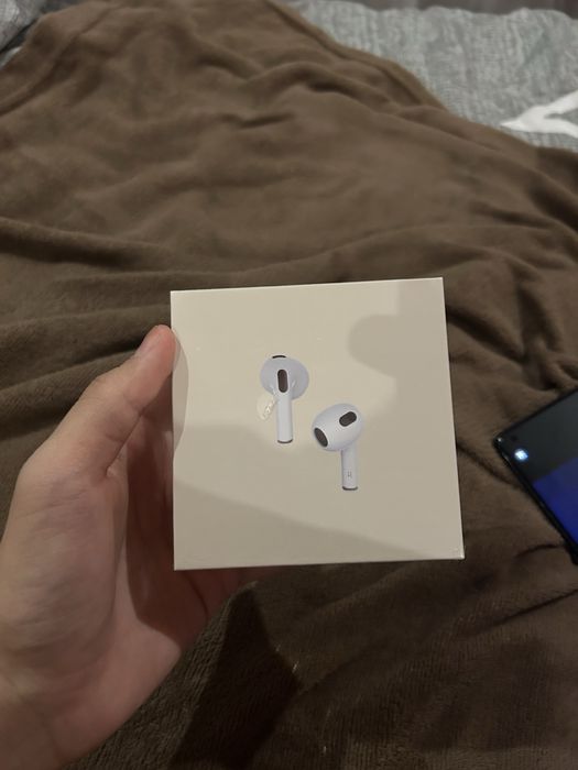 Airpods 3 luxe version
