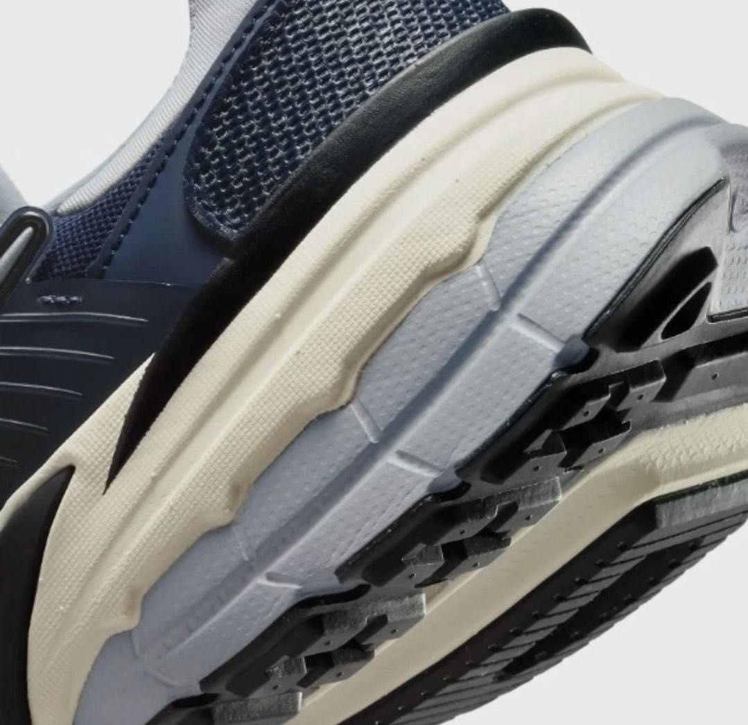 Nike V2K Run original