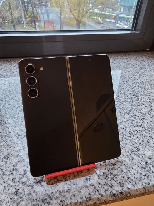 Samsung Galaxy Z FOLD 5
