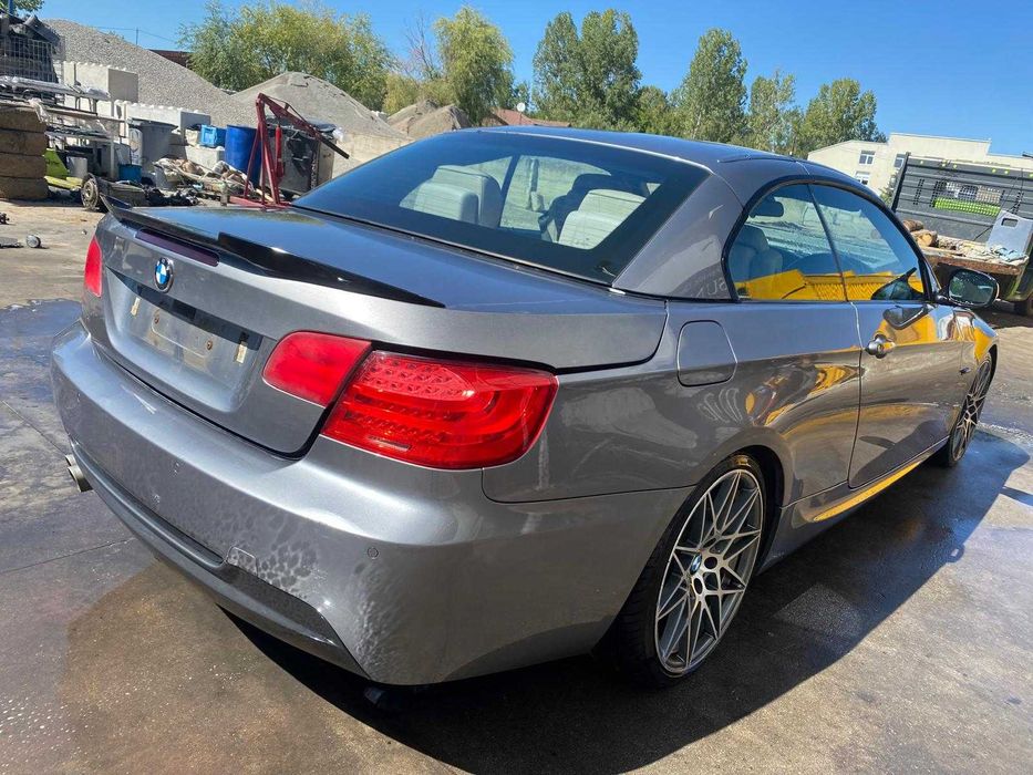 dezmembrez bmw e93 330d facelift cod motor n57d30