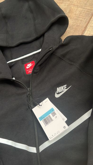 Bluza nike tech reflectorizanta