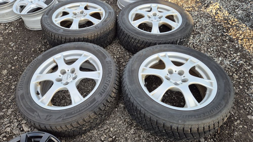 Джанти RIAL Нисан 5/114.3 Nissan 5x114.3

Употребявани, Шумен