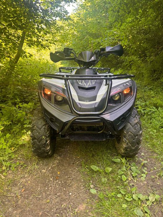 Vând ATV Linhai 400