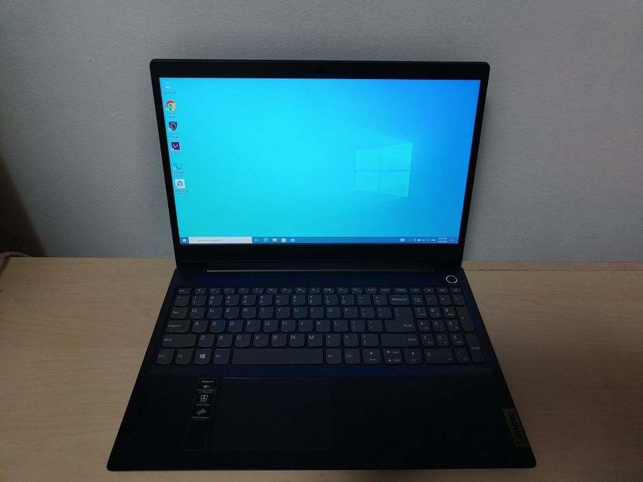 Vând Laptop Lenovo IdeaPad 3 AMD Ryzen 7