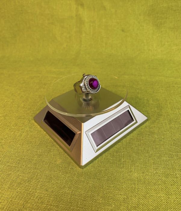 Stand ceasuri . Stand rotativ ceasuri . Stativ rotativ ceasuri